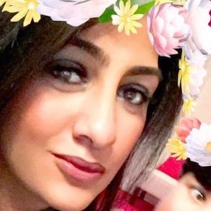 Meet your Posher, Chanel